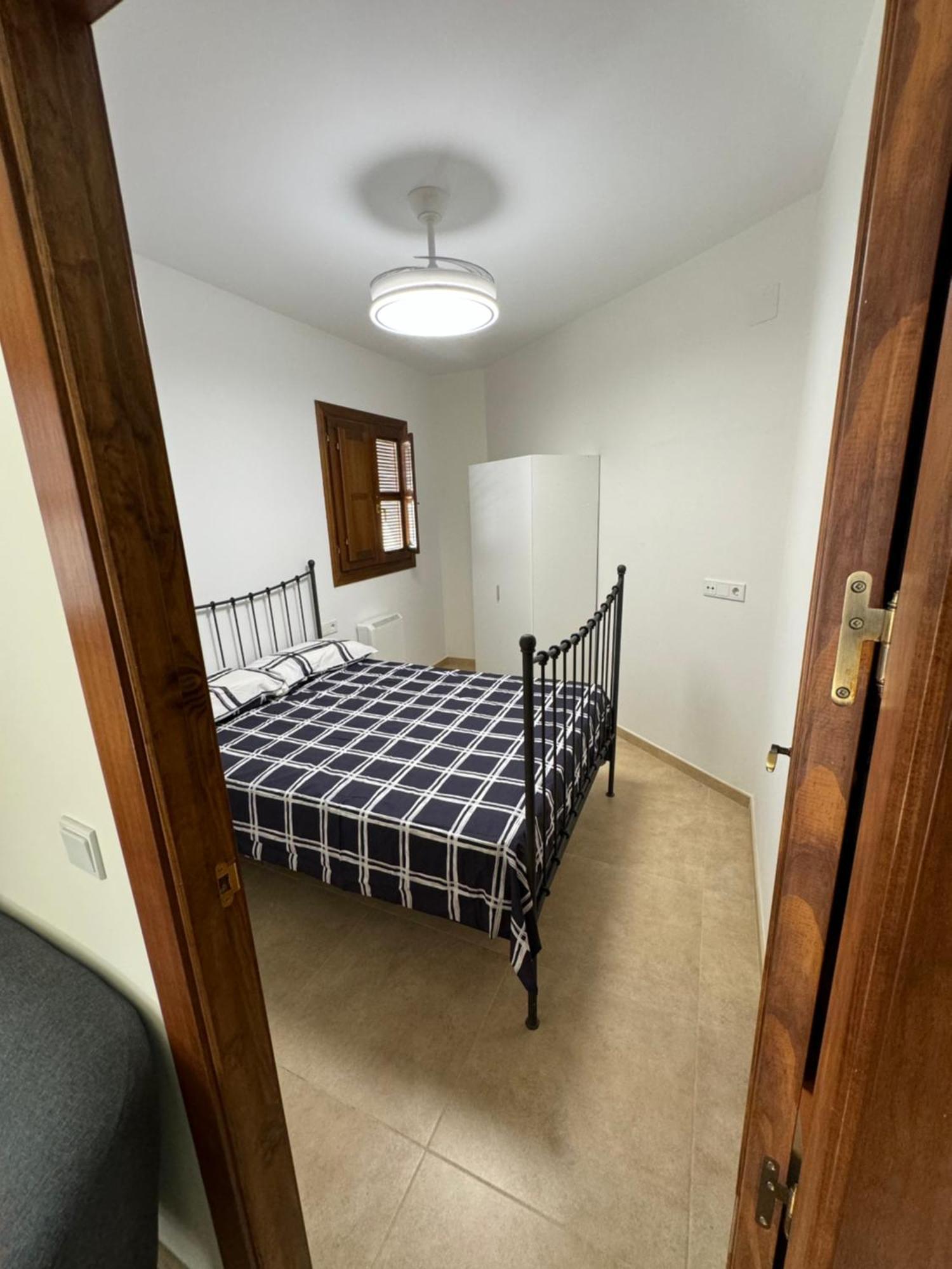 Apartamentos Penaflor Гуадикс Екстериор снимка